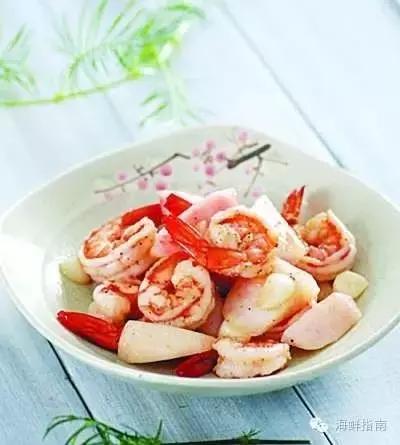 北极虾红色好还是粉色好？虾头有点红色能不能吃，点击这里查询了解！