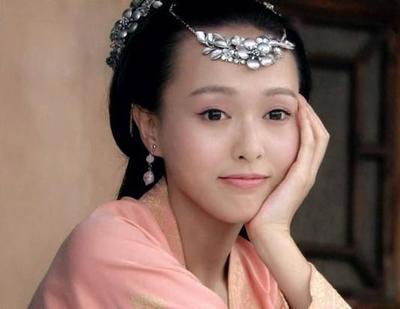 容凌txt下载(容嫣txt全集下载)