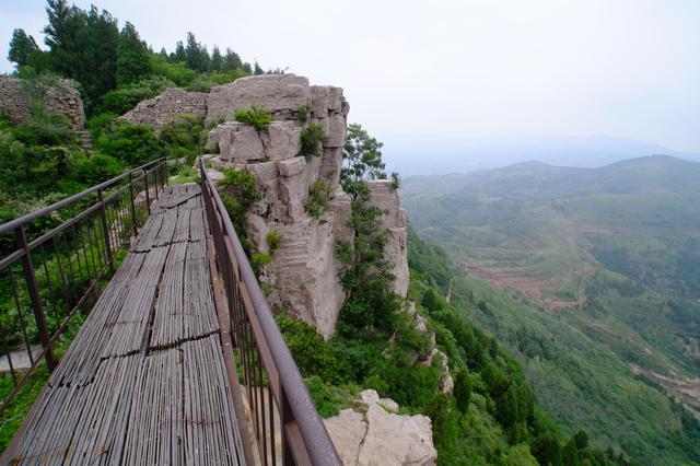 肥城市:关王店村——最美的泰山,建筑险峻奇特!_山东旅游/玩耍攻略