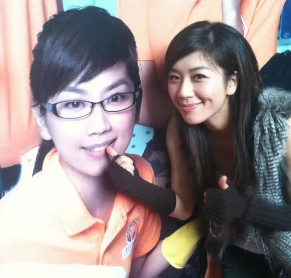 贾静雯黄智雯(贾静雯黄智雯怎么这么像)-天晟网