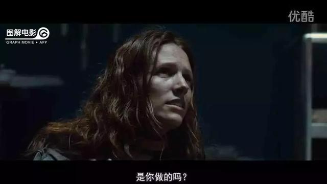 医生示范身体乳