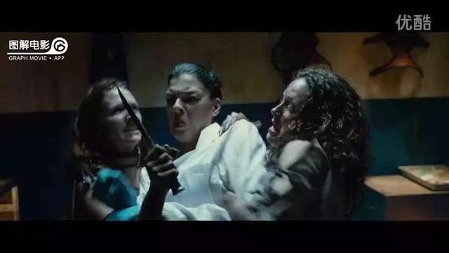 医生示范身体乳