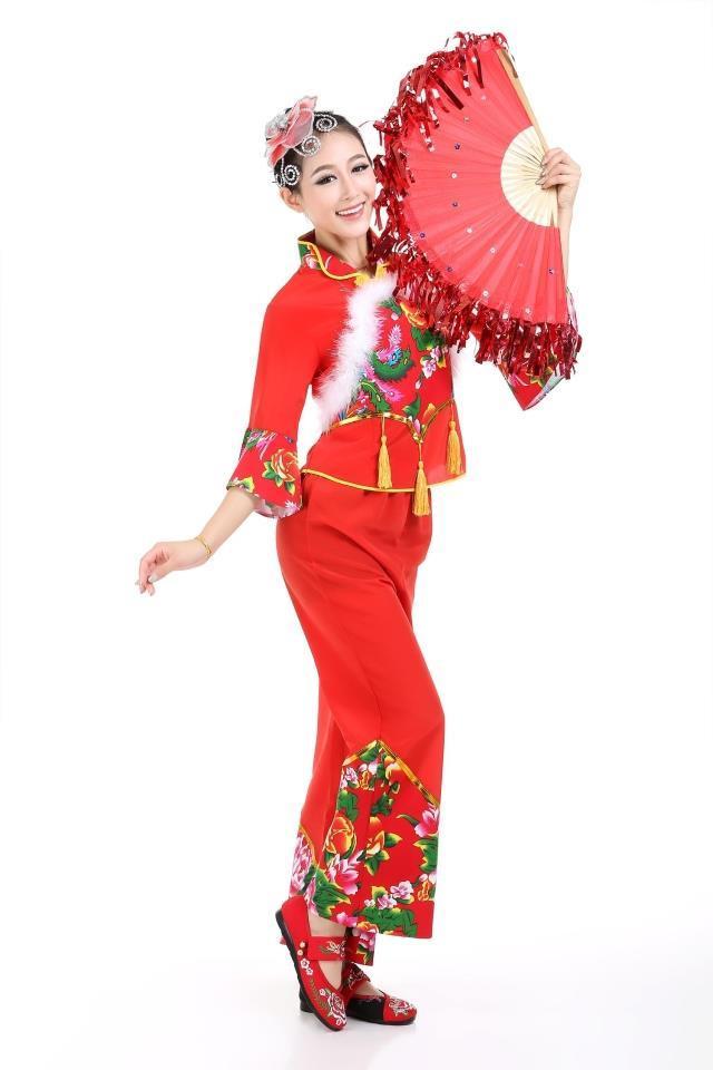 东北秧歌动作名称浅谈胶州秧歌中扇子的运用及影响