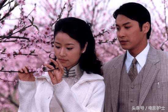 �������ݵ����й�װ���Ӿ�(������5������֮������������λ�Ӱ��ۣ����һ��������Խ)