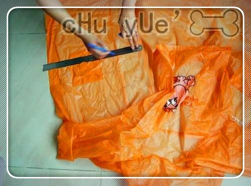 宠物狗雨衣怎么做(狗雨衣裁剪图教程)-艾拉养犬