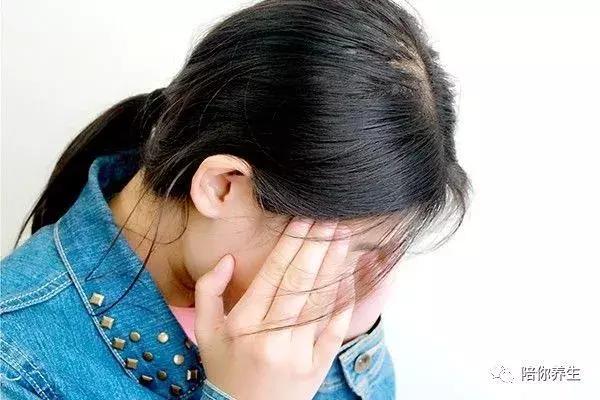 印堂在哪儿  印堂在哪