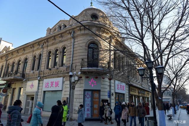 河豚先生卓展餐饮装修工程