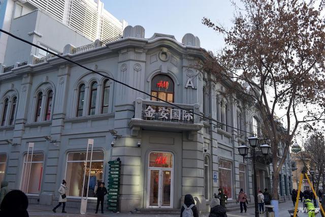 河豚先生卓展餐饮装修工程