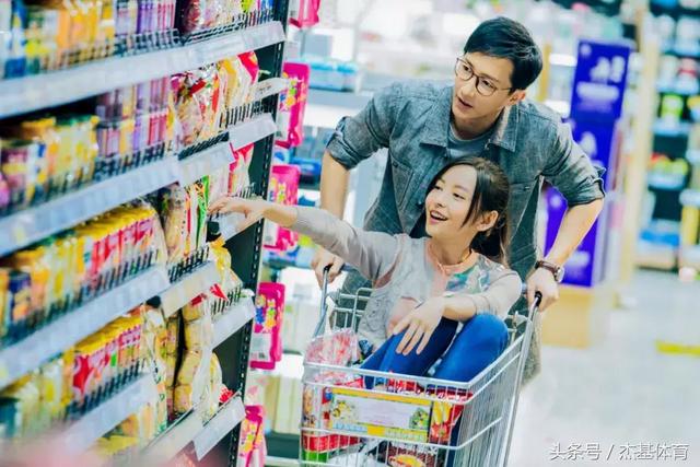 前任3再见前任评价:前任3再见前任之经典影评篇 我们都在等 等对方先放下