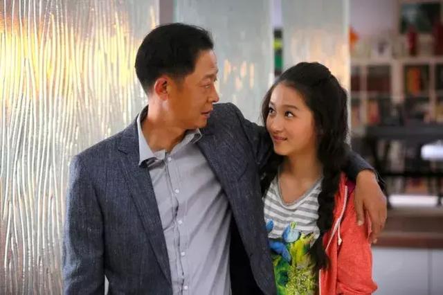 烟海沉浮关晓彤烟海沉浮关晓彤找爸爸