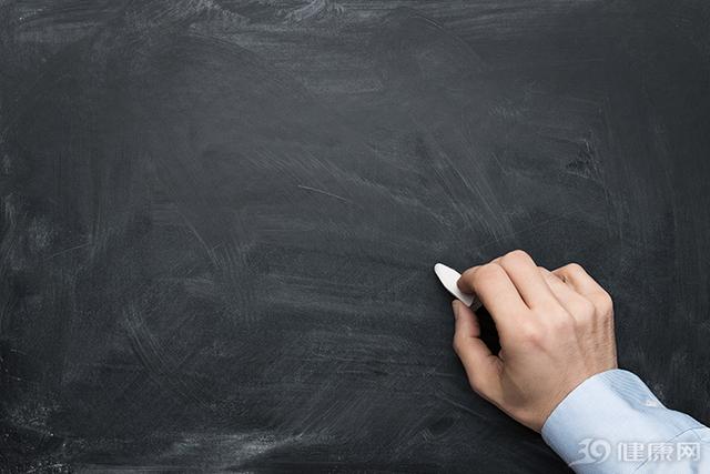 听见泡沫起鸡皮疙瘩