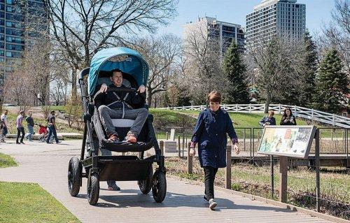 婴儿车从躺变坐示意图（婴儿车如何从躺变坐图解图片）