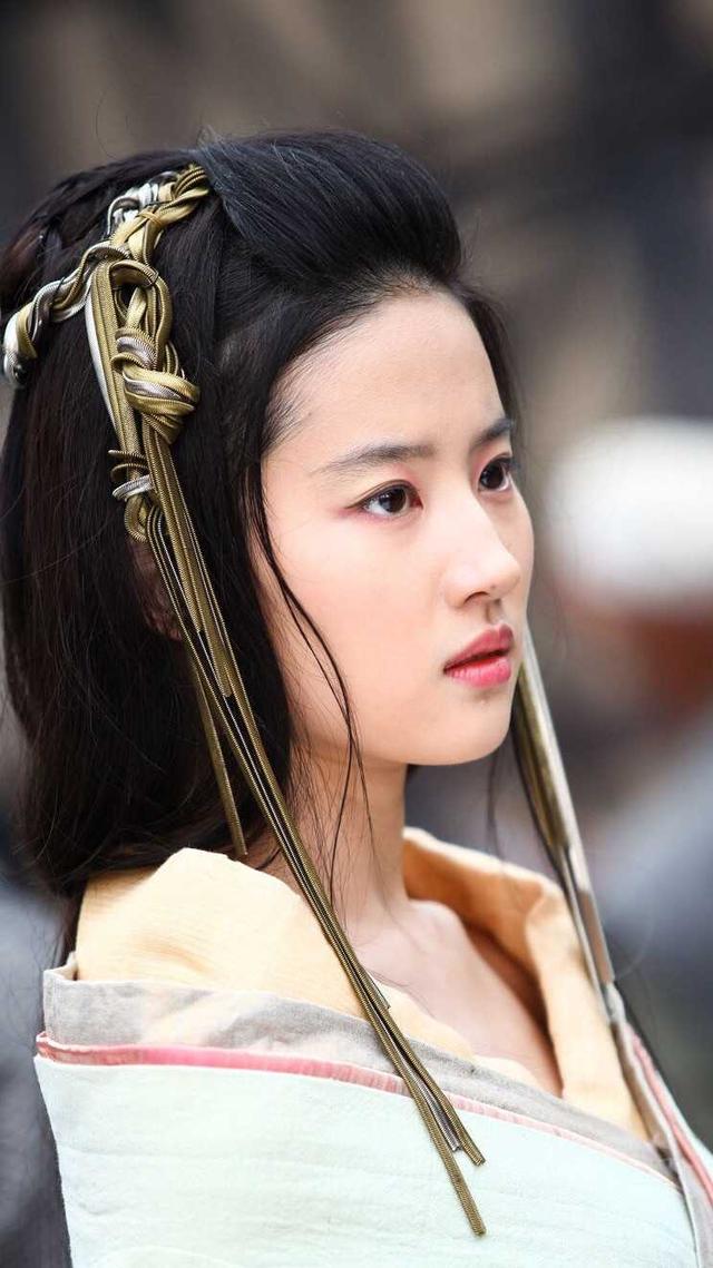 斯琴高娃八字分析(斯琴高娃八字欣赏)