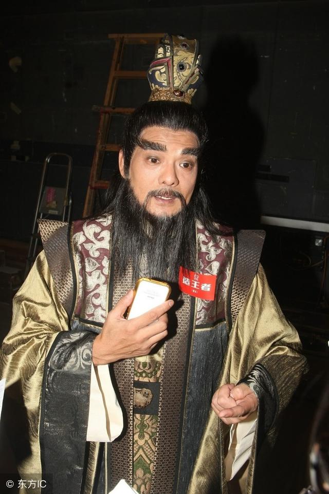 63岁金牌绿叶李国麟不获TVB重用仍坚守42年，每年拍三部剧当报恩