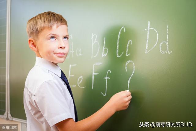 婴幼儿学英语麻烦又贵？不用上早教班，在家就能做英语启蒙