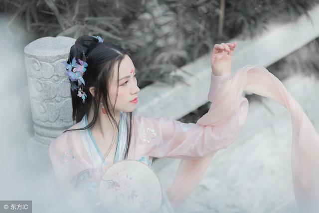 废物王妃反杀全文免费阅读（废物王妃反杀皇帝）