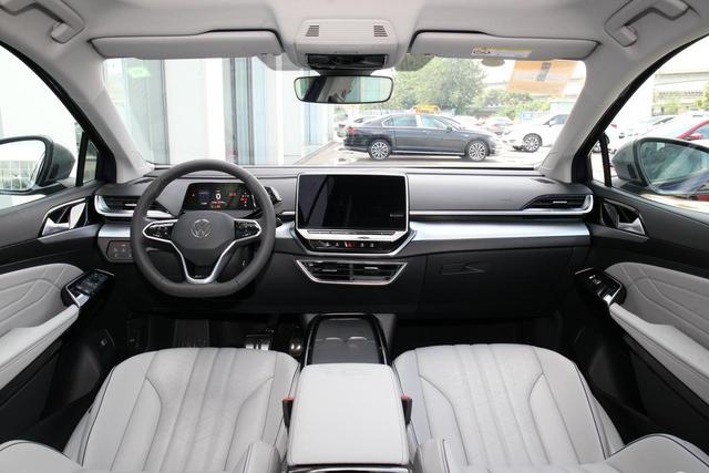 三胎时代！奶爸们赶紧准备好钱，这四款7座纯电SUV值得推荐