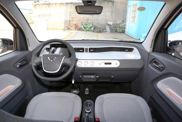 2万多元的纯电动汽车是买五菱宏光mini  EV还是奔奔E-star？