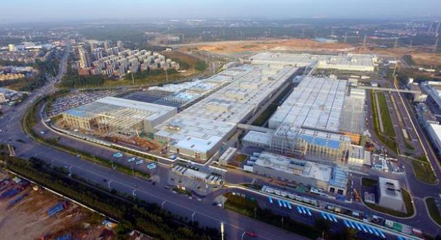 宝马最大工厂沈阳停工！大量车型将涨价排队 国产X5上市“难产”