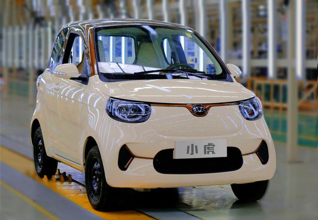 新车 | 售价3.48万元起，2022款朋克美美上市，五菱宏光MINIEV同级