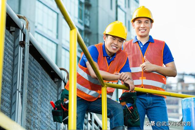 湖北武汉劳务员证书劳务人员实名制管理的现状建筑七大员培训