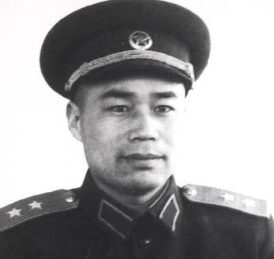 他是李云龙的原型人物，人送外号：王疯子，1955年被授衔中将