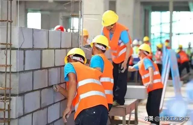2019建筑行业动荡，政策迭代，吃透施工技术才是硬道理！