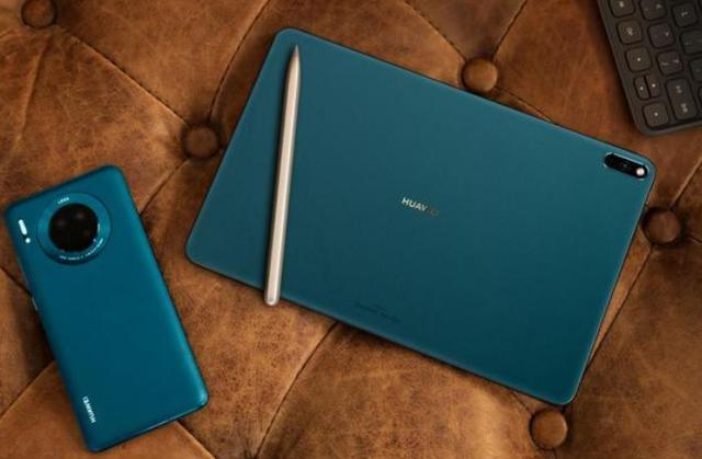 華為MatePad2021款詳細測評：120Hz高刷全面屏配合全傢桶，真的爽