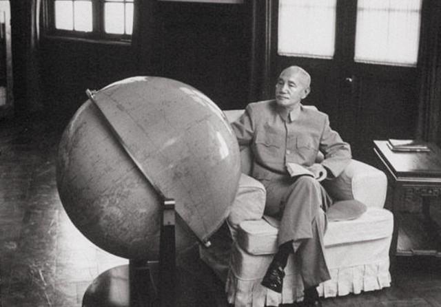 1975年蒋介石去世时，媒体是怎样报道的？