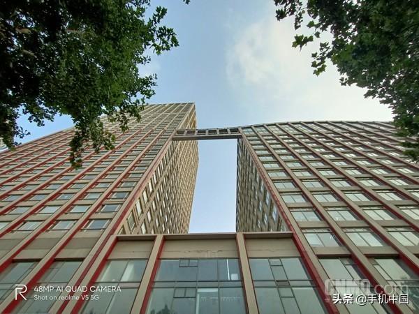 realme真我V5全面评测：当代年轻人的“奥利给”之选-第23张图片-9158手机教程网