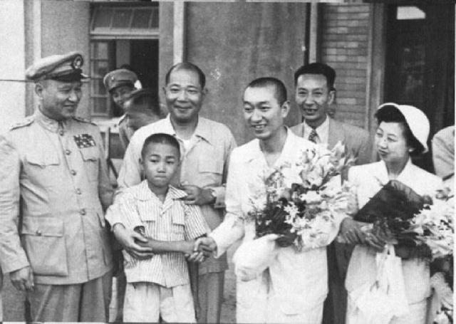 李宗仁回国后，白崇禧暴死于台湾，李宗仁道破天机：他是自寻死路