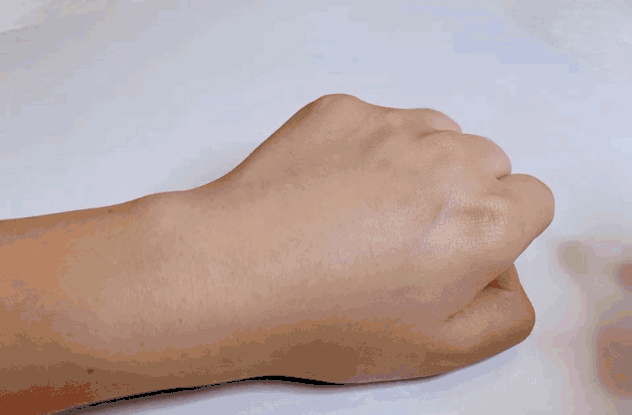 按压式的身体乳打不开