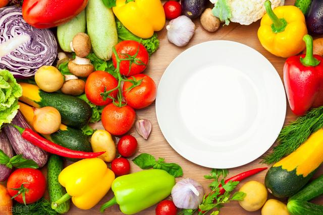 研究：饮食遵循“2多2少”，全因死亡风险降21%，饮食误区要避开