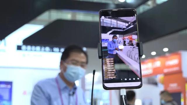 科技“拥抱”实体，中国互联网4.0时代的必然路径