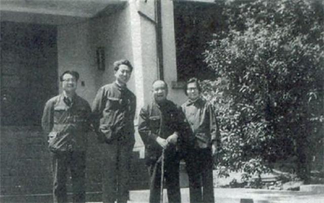 《伪装者》明楼原型袁殊：5重间谍身份游走各方，晚年在北京逝世