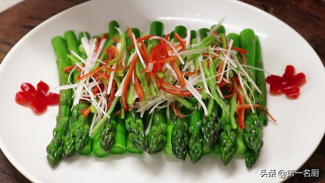 芦笋怎么吃好吃（白灼芦笋的做法和步骤）