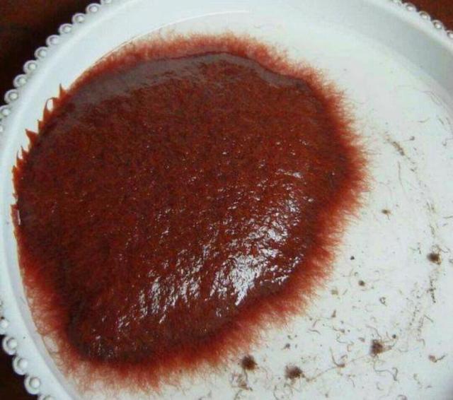 红线虫