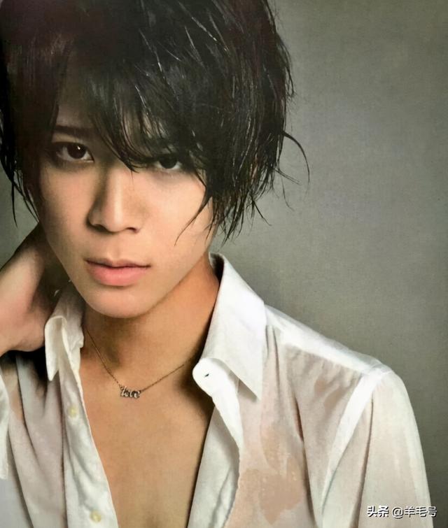 泷泽秀明山下智久:山下智久退出杰尼斯首发声！盘一盘那些年曾被垄断的日本男团们