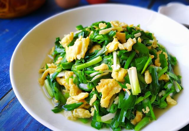 这4种蔬菜含“大量农药”，农残很难清理掉，大部分人经常买来吃