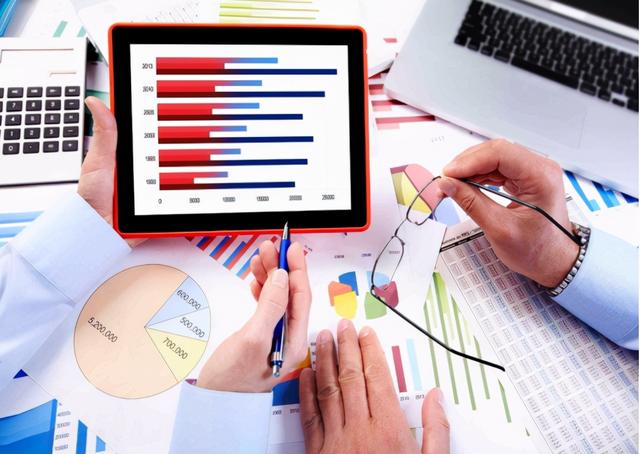 60岁70岁的老年人存定期存款，到底存几年好呢？是1年还是3年？