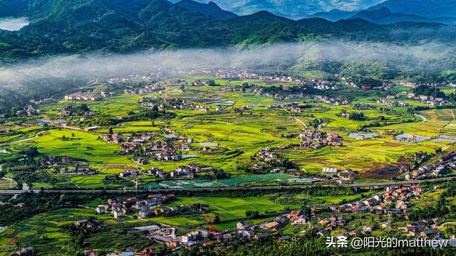 摄影组图：重庆南川田园风光美，恰似一幅富春