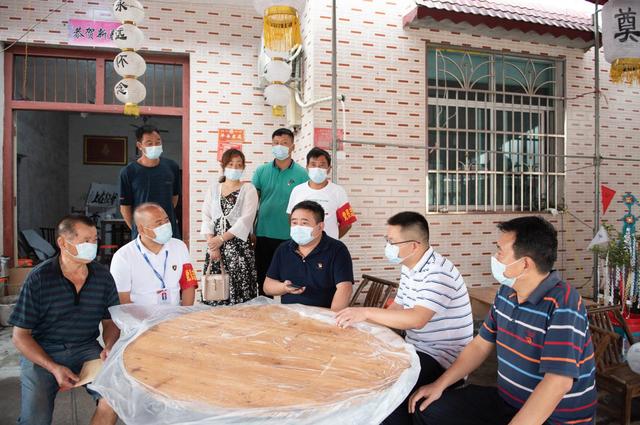 岳阳县公田镇：防疫战场上那一抹“红”