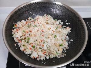 咖喱炒饭 咖喱炒饭