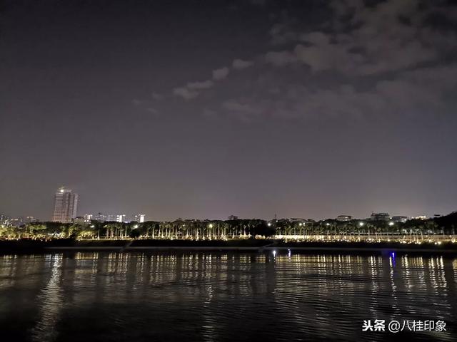 广西工程灯光展举行