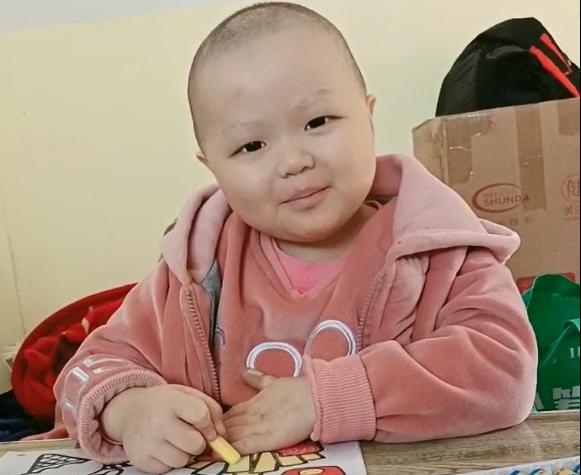 广西真人版“小红帽”，因贫血入院，却被查出血癌