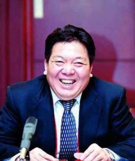 车晓前夫如何败光百亿家产？