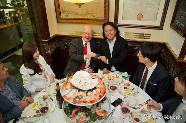 请“拉菲特”吃烤腰子的原型让巴菲特盛怒：再也不和中国人吃饭