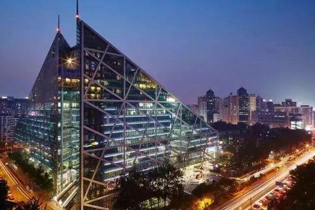 卓展工程顾问公司港资