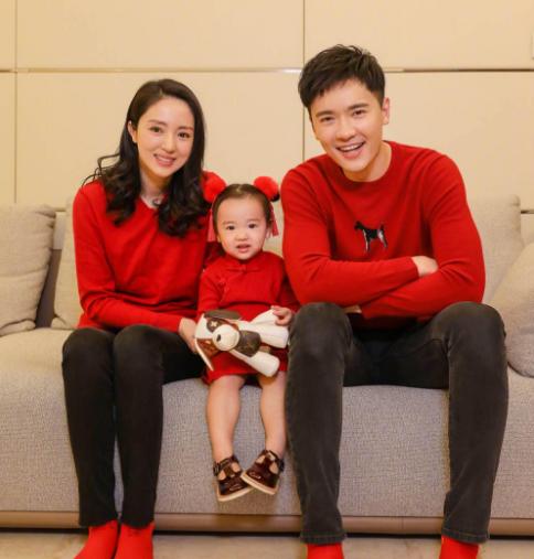 「重要通告」董璇微博工作超话,董璇官宣离婚微博