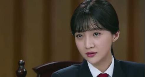 王亚楠的老公是谁:《黑色灯塔》狠女王亚楠以卖惨博同情：赚钱无下限，做人无底线